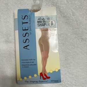 ASSETS by Sara Blakely Hi-Waist Shaper - Beige